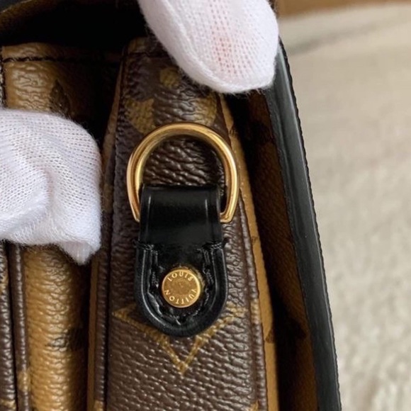 SOLD OUT “”Louis Vuitton pochette metis reverse in an excellent - Picture 6 of 10